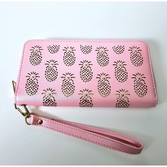 Wristlet Wallet Pink Embossed Pineapple NIU Boutique Goldtone Embellishments New - Picture 12 of 12